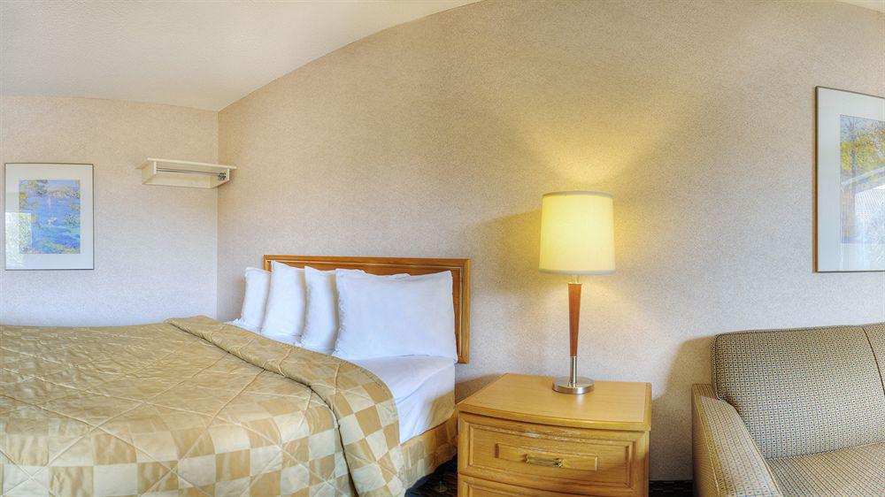 Comfort Inn Chatham-Kent Exterior foto